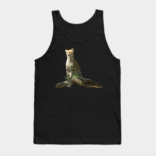 Low Poly Cheetah behind a log with grass Tank Top